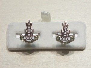 Green Howards Regiment enamelled cufflinks - Click Image to Close